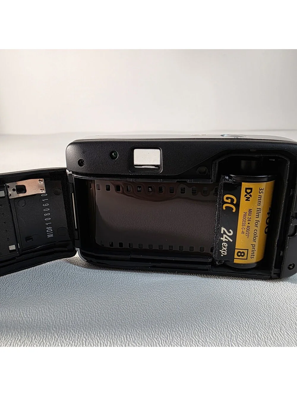 Kodak  KV270 35mm Point and Shoot  Film Camera Tested And Working